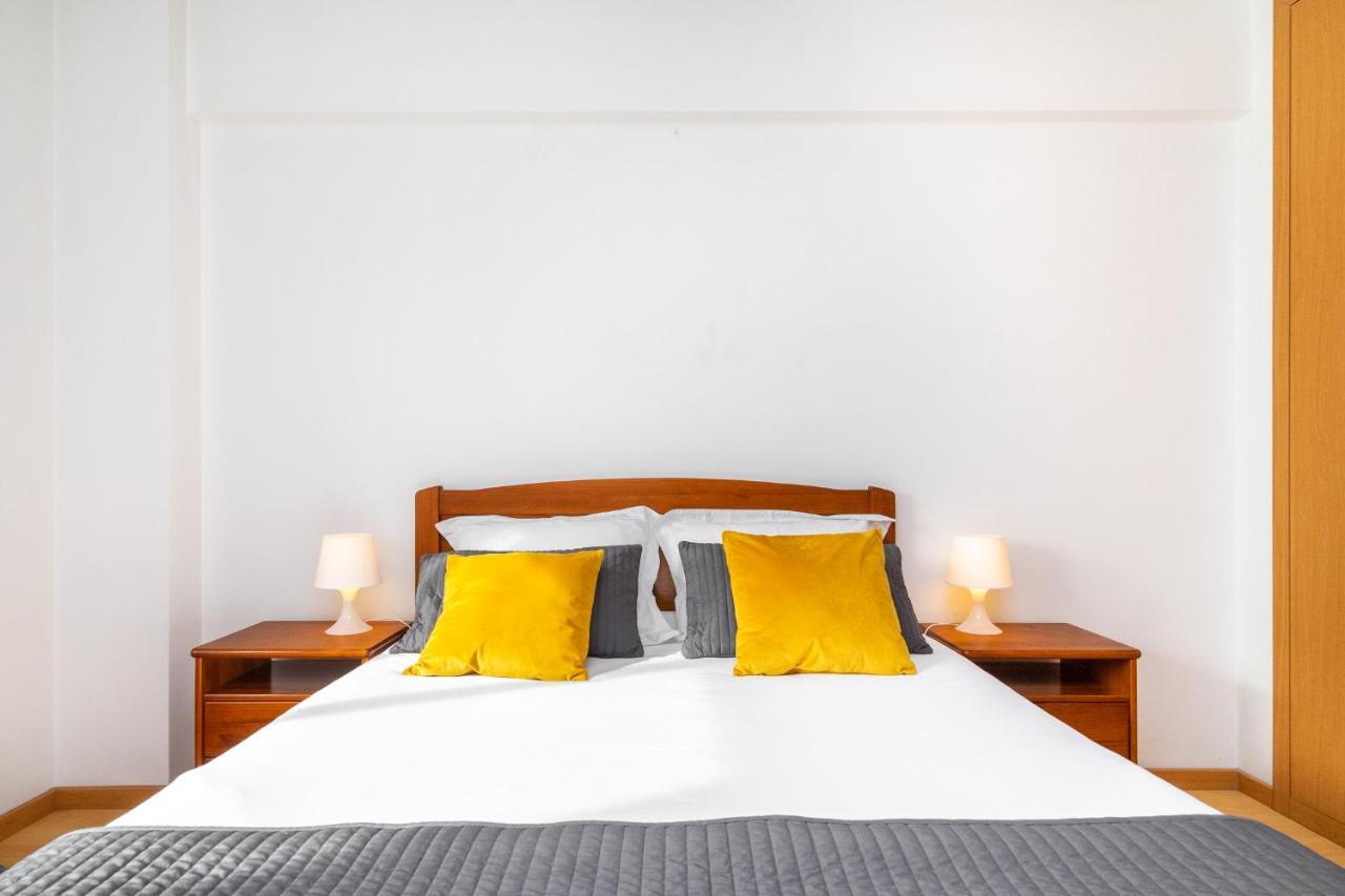 Lisboa, Cidade, Elegant Apartment With Air Cond, Free Wifi And Near Metro, By Ig Bagian luar foto