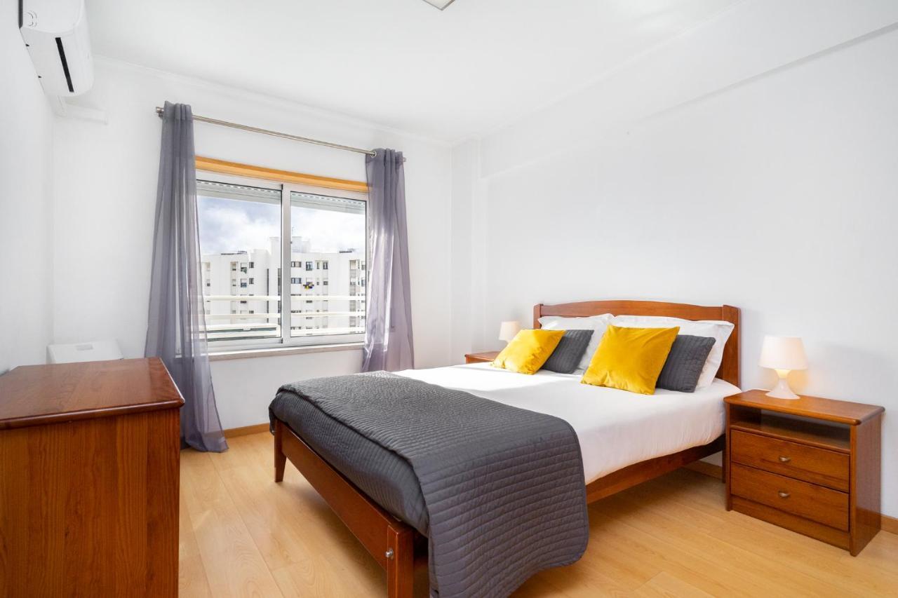 Lisboa, Cidade, Elegant Apartment With Air Cond, Free Wifi And Near Metro, By Ig Bagian luar foto