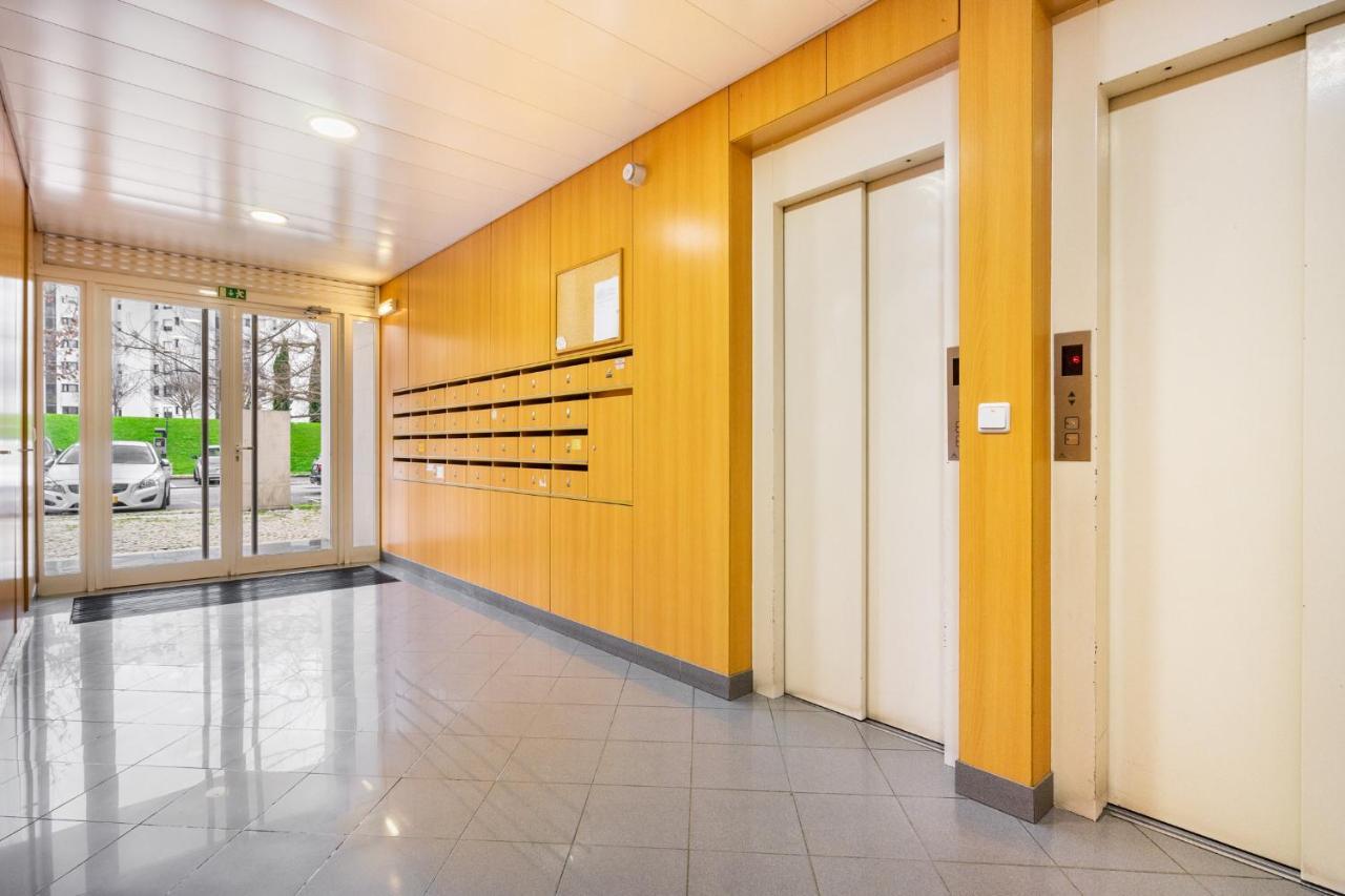 Lisboa, Cidade, Elegant Apartment With Air Cond, Free Wifi And Near Metro, By Ig Bagian luar foto